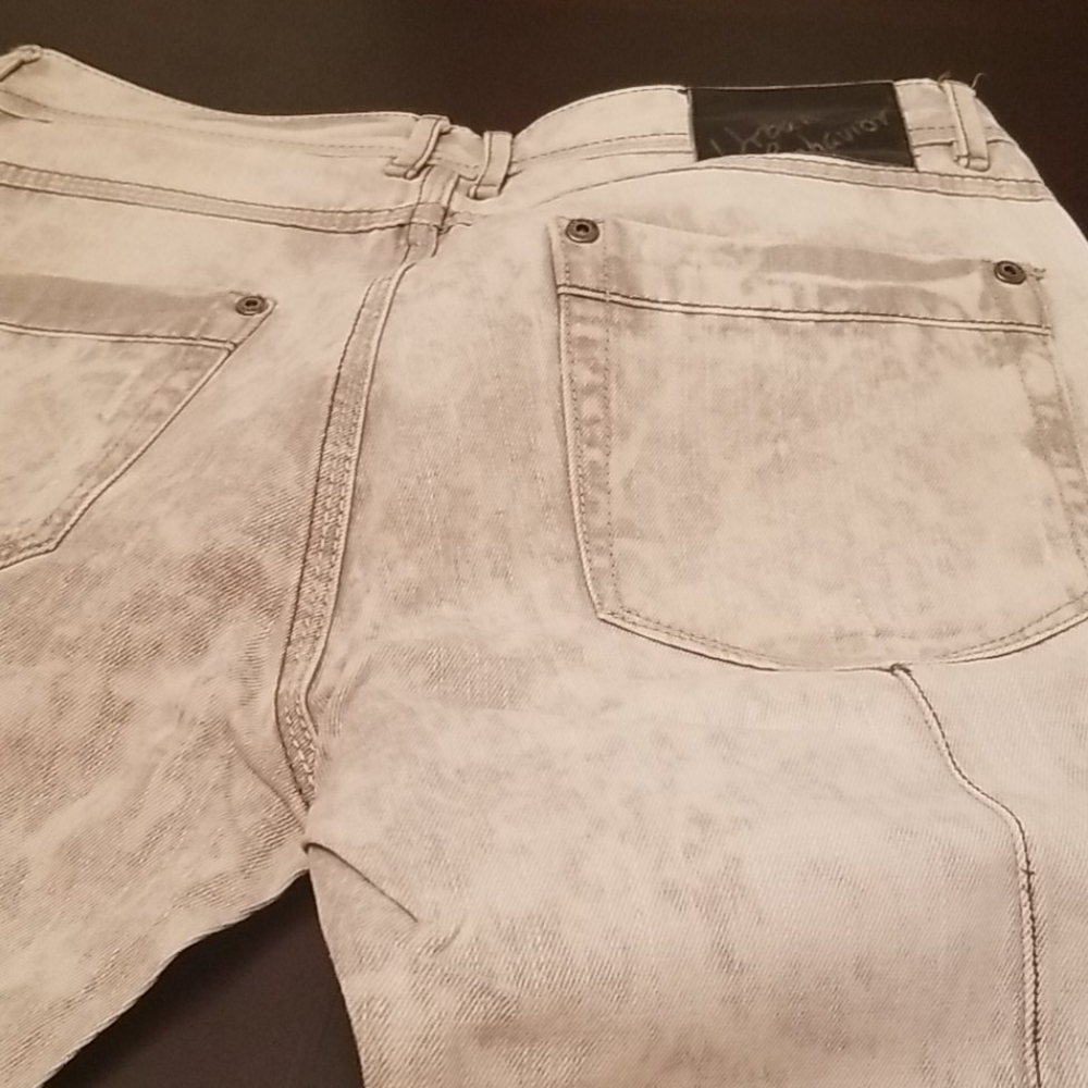 Jeans - Picture 3 of 3
